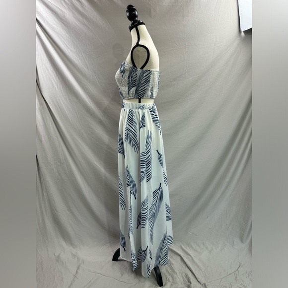 Boho White Tropical Print Tube Top & Split Thigh Skirt* - Picture 9 of 10